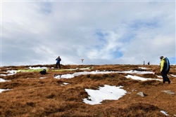 Burgfeldstand erwandern und befliegen