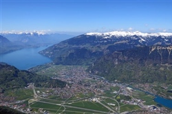 Maienflug_Interlaken_Bödeli