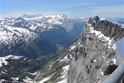 Blick den Wendenstöcken entlang zum Eiger, dem nächsten Turnpoint